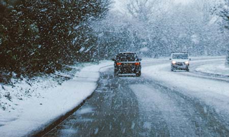 Starting your car and safe winter mornings &#45; 5 safety tips for driving in cold weather.